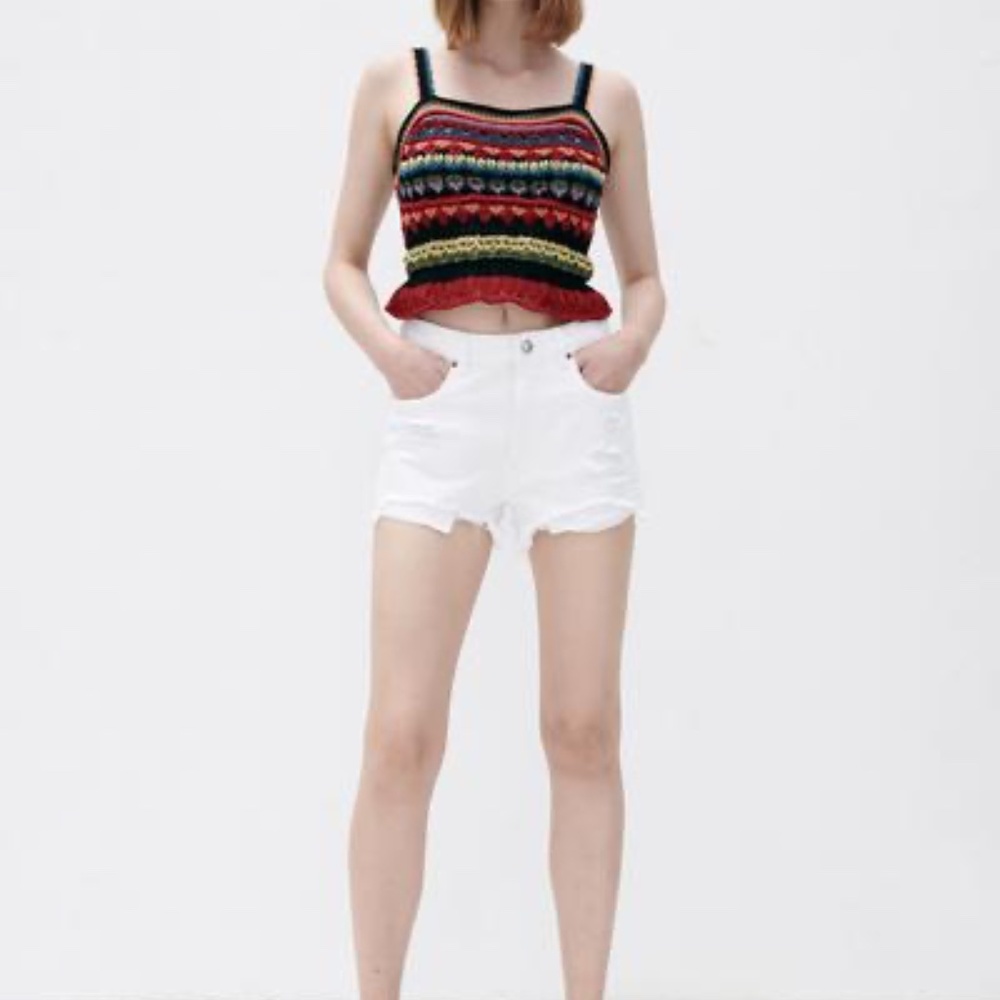 ZARA HIGH WAIST DENIM SHORTS - WHITE - SIZE 28 (US 6)